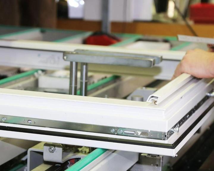 Fabrication et pose de différentes menuiseries en alu Martinique